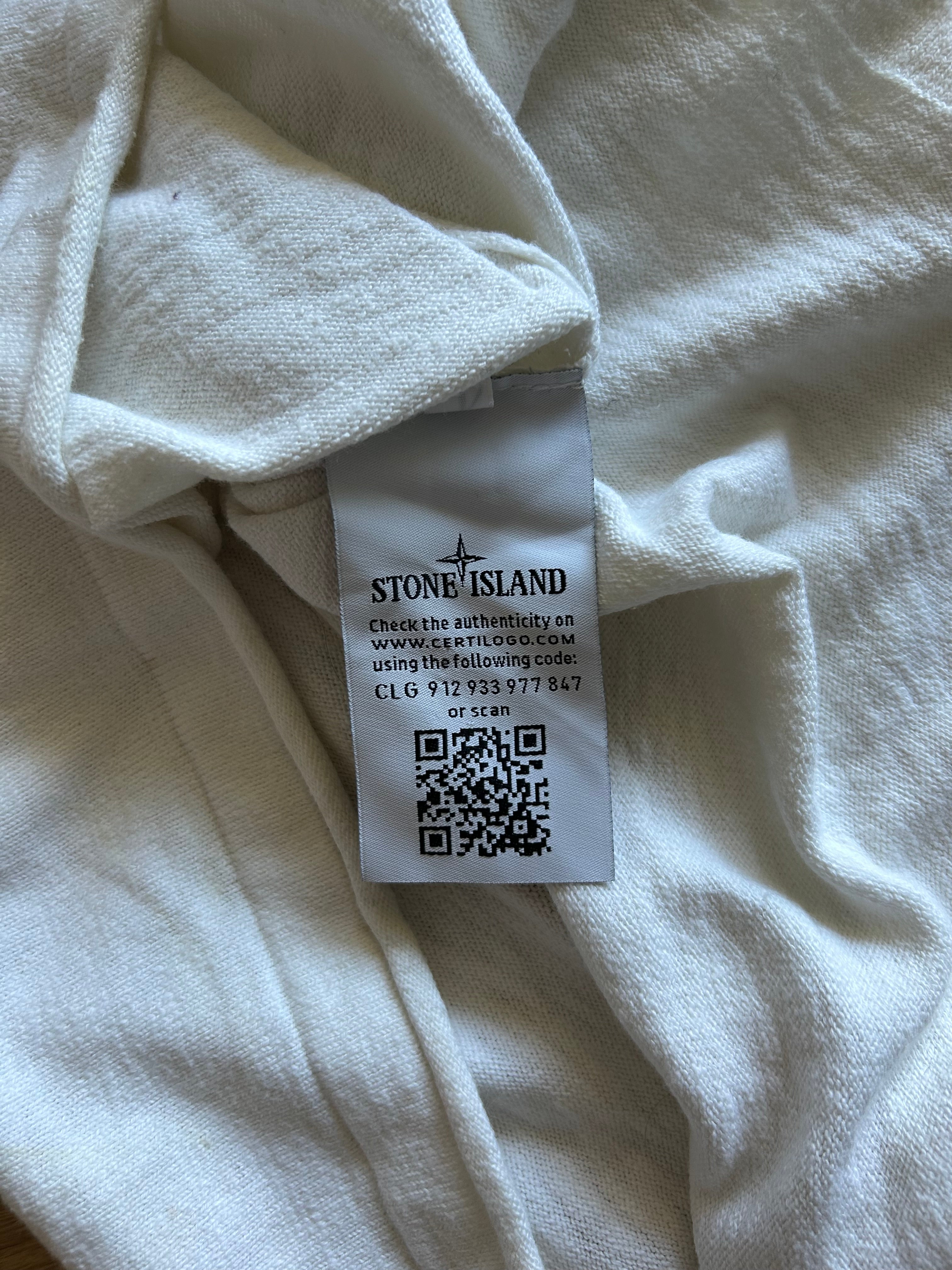 Pull écru Stone Island classique