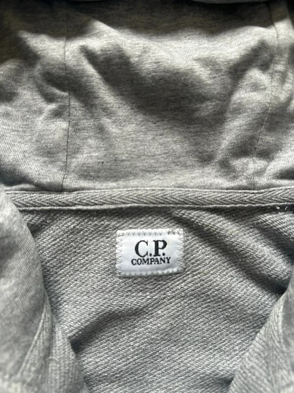 Pull CP Company ZIP Goggle Gris