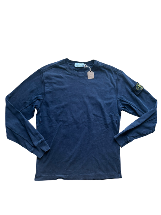 Pull bleu marine fin d’été stone Island
