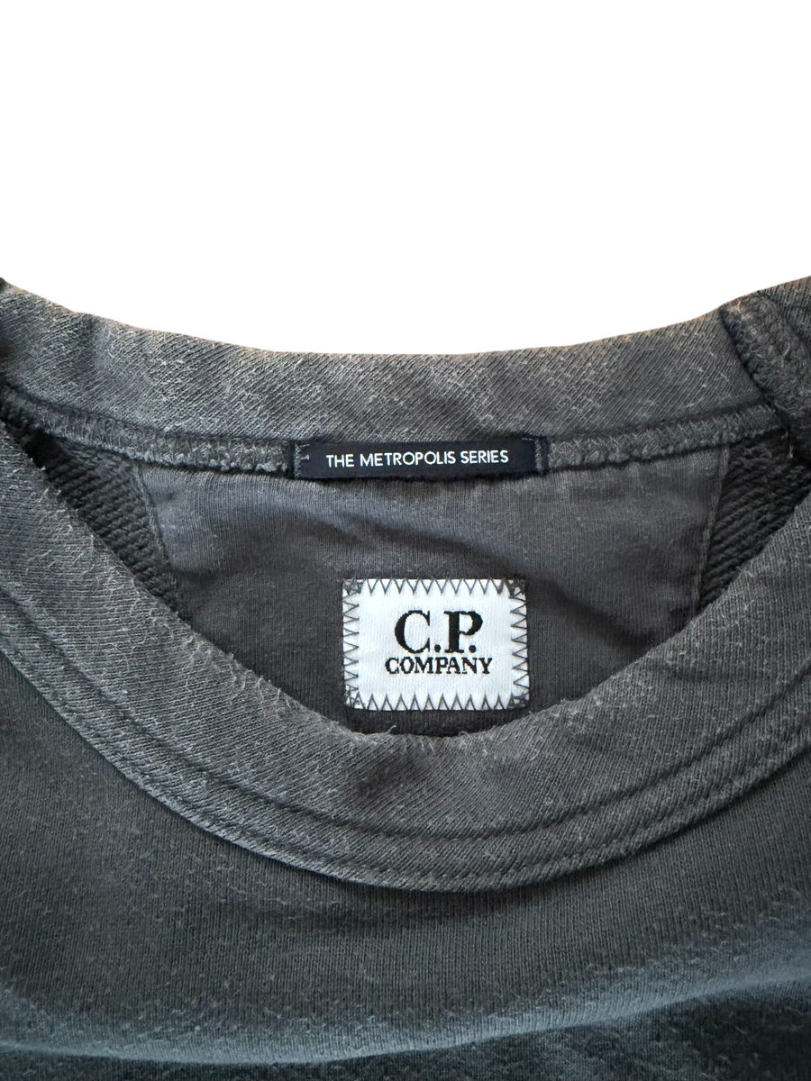 Pull CP Company x The Metropolis Series