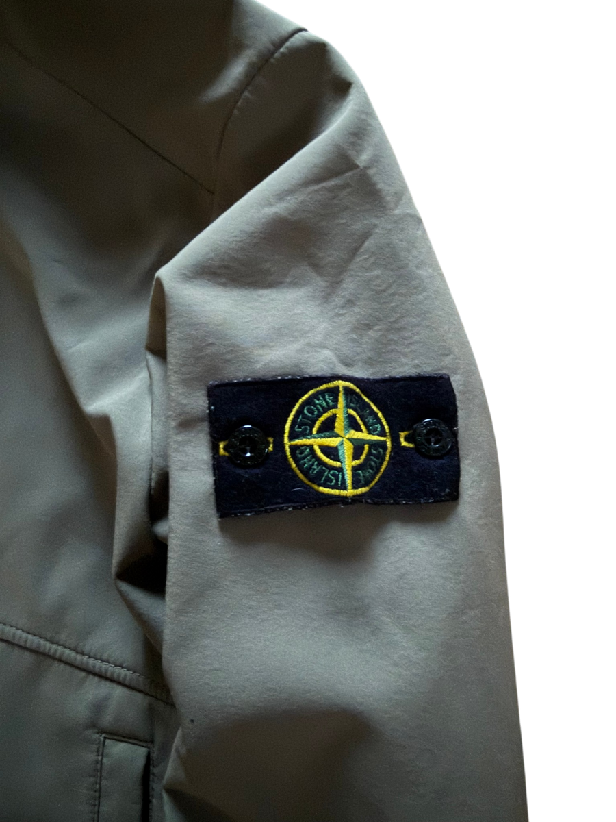 Soft Shell Verte Stone Island
